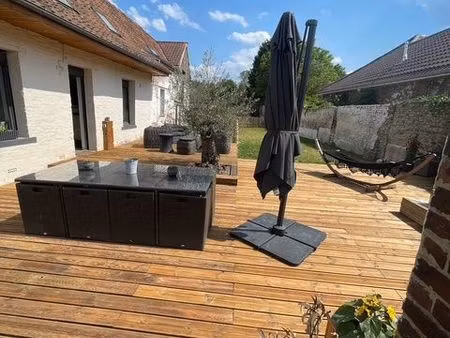 maison 7 pièces 165 m²