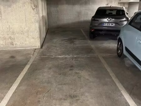 double parking hyper centre enghien