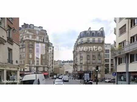 local commercial 32 m²