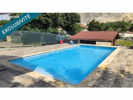 chalet 5 pièces 120 m²