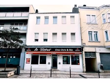 local commercial 104 m²