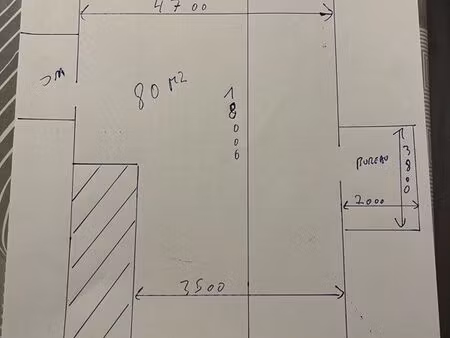 beau dépôt à louer clouange 1300