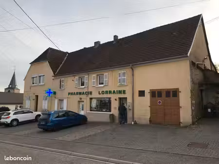 pharmacie tout projet  75 m²