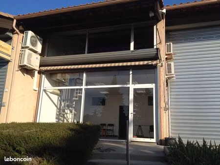 local commercial 78 m² avec mezzanine – proche tram aube rouge