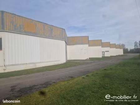 local 2200 m² croixrault
