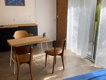 bureau dans centre de soin