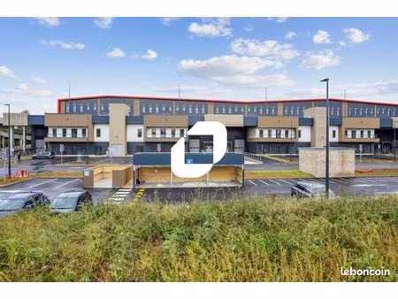 local industriel 542 m²