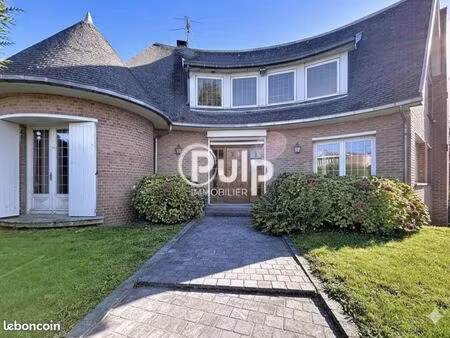 maison 12 pièces 190 m²