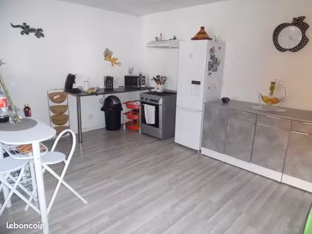 immeuble 10 pièces 210 m²