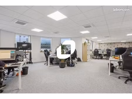 bureau 292 m²