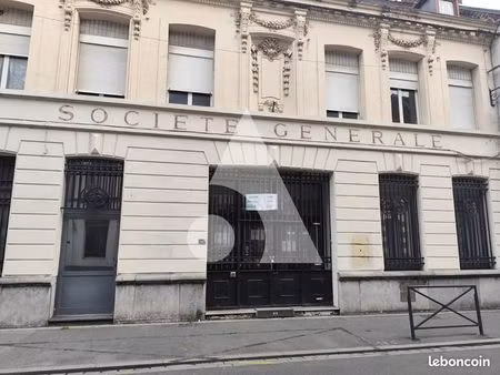 local commercial 215 m²