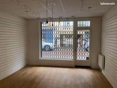 local 30m2 rue de montreuil - versailles