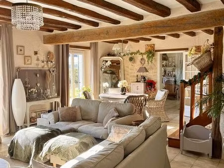 maison familiale entièrement rénovée – 133m² – aubigné-racan