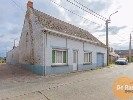 sint-lievens-houtem – vrijstaande woning met potentieel