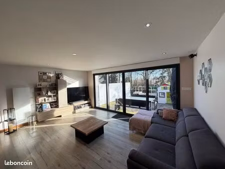 maison 4 pièces 115 m²