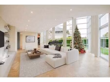 villa architecturale avec 4 chambres et jardin à merelbeke