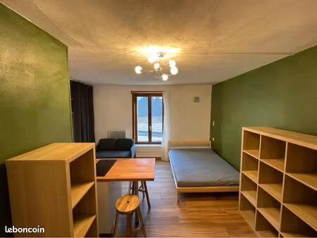 studio meublé  20 m²