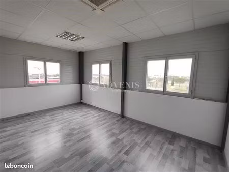 bureaux 45 m²