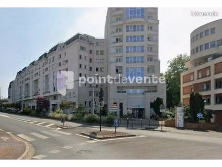 local commercial 120 m²