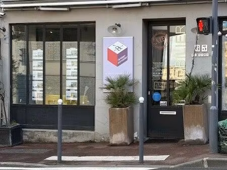 local 40 m² issy-les-moulineaux