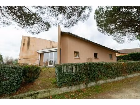 maison 6 pièces 348 m²