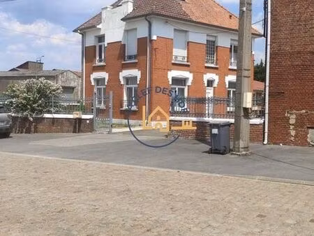 maison 6 pièces 180 m²