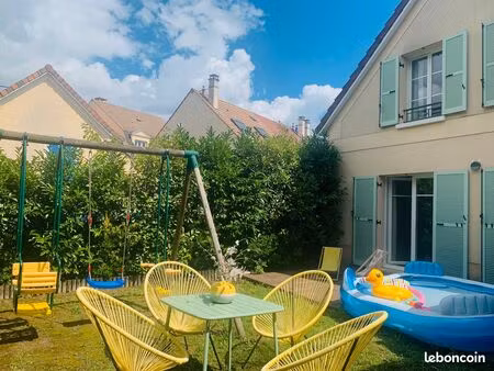 modern house with 2 guest house