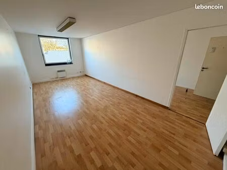 bureaux 39 m² cergy