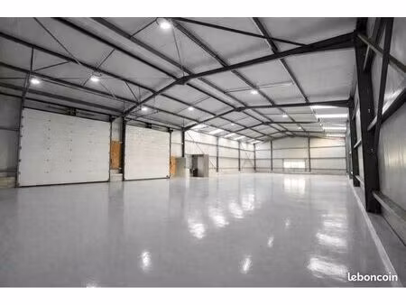 entrepôt 400m2 guidel