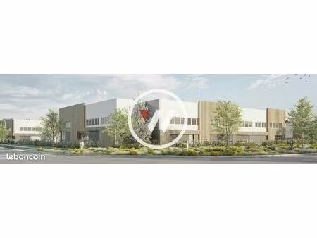 local d'activité 405 m²