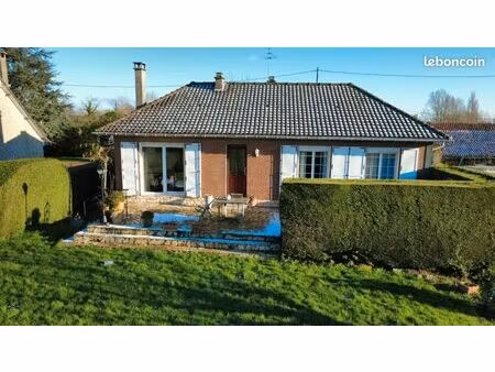 plain pied 82m² - 4 pièces - sous sol - terrain 7000m² + etang