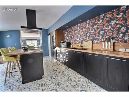 longère 8 pièces 190 m²