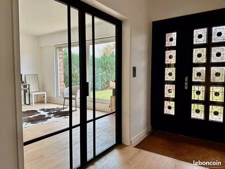 maison 7 pièces 169 m²