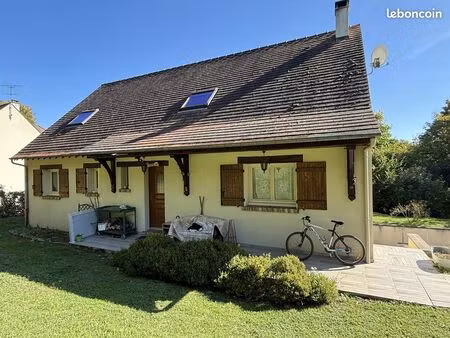 maison 9 pièces 172 m²