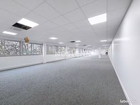 bureaux 220 m² gonesse