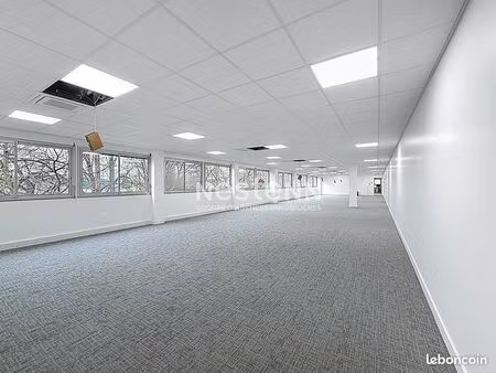 bureaux 230 m² gonesse