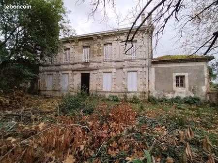 maison de maitre