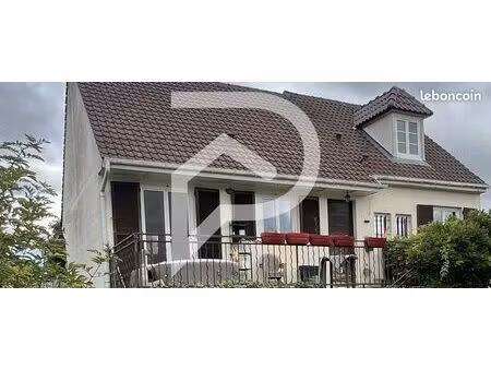 maison 7 pièces 123 m²