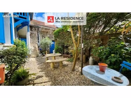 maison de village 6 pièces 95 m²