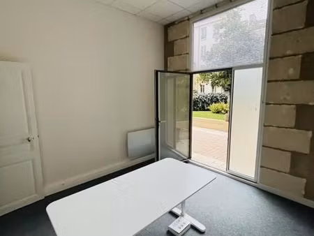 bureaux 52 m²