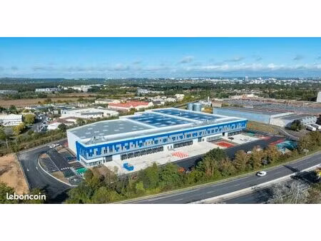 local d'activite 6819 m² conflans-sainte-honorine