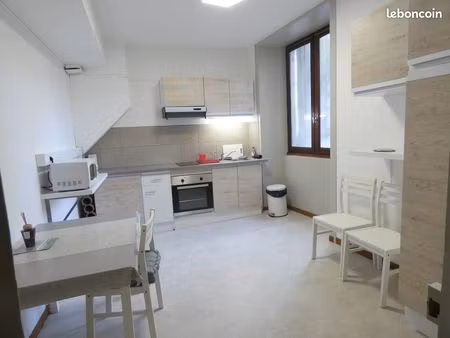 immeuble d'habitations en cœur de ville