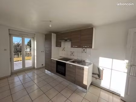 richardmenil t 5 avec terrasse