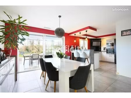 maison 4 pièces 94 m²