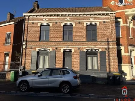 maison 10 pièces 180 m²