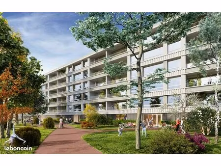 appartement 7 pièces 151 m²