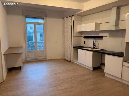 location appartement 100 m2 avec extérieur