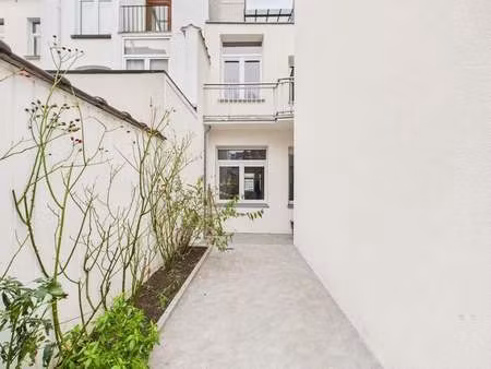 maison à louer à schaerbeek € 2.400 (lk1mb) - realtycare | zimmo