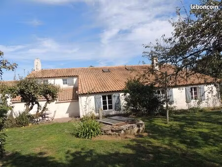 propriété 12 pièces 223 m²