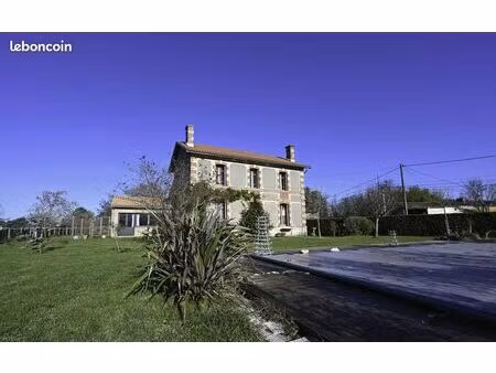 maison 7 pièces 145 m²